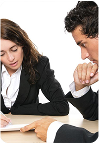 Wir betreuen viele Grenzgänger in unserer Kanzlei in Neuenburg am Rhein. Eines unserer Gebiete ist dabei die Erstellung von Steuererklärungen.